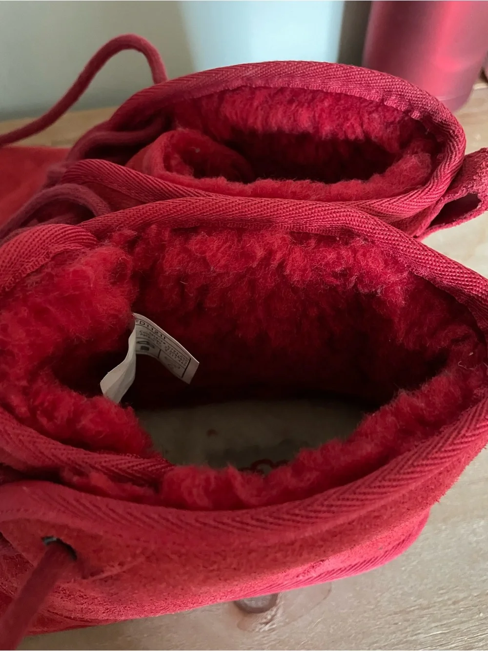 UGG Red Nurmel Chukka Suede Sherpa -lined Lace-Up boots